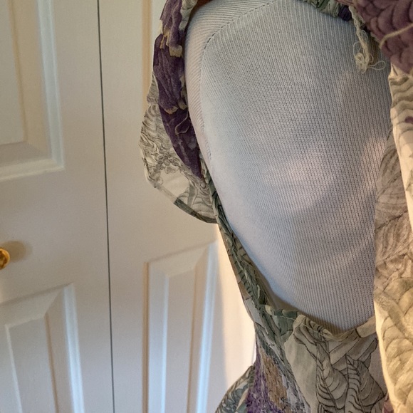 Vintage 1990s Beautiful Flirty & Airy Lavender and White Midi Fancy Dress - Picture 5 of 7